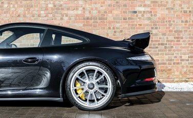 Porsche 911 (991) GT3 23