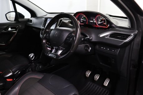 Peugeot 2008 S/S GT LINE 5