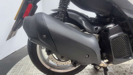 Piaggio Medley 2022 27K CLEAN 125CC LEARNER SCOOTER NEW MOT SERVICED 14