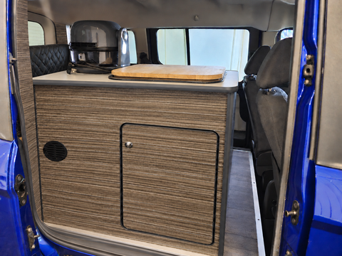 Ford Grand Tourneo Connect ZETEC TDCI 5