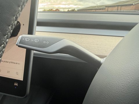Tesla Model 3 Long Range Saloon 4dr Electric Auto RWD (282 ps) 37