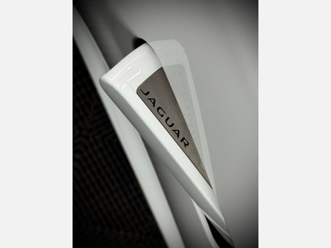 Jaguar F-Type 2.0 F-Type I4 R-Dynamic Auto 3dr 35