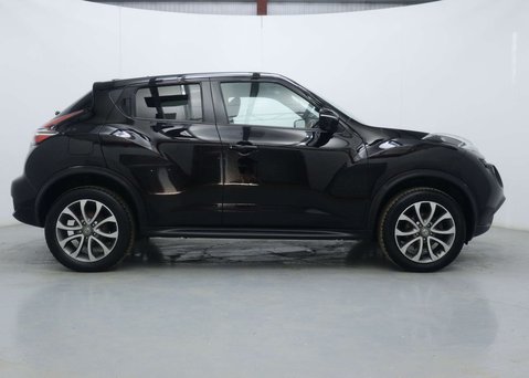 Nissan Juke 1.6 Tekna SUV 5dr Petrol XTRON Euro 6 (117 ps) 13