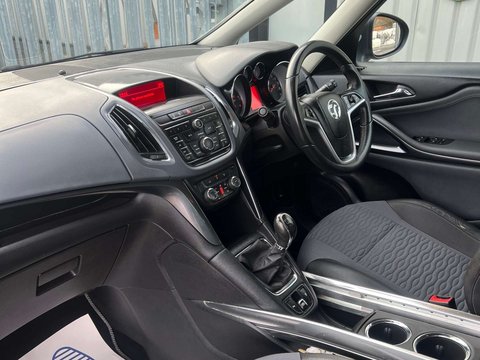 Vauxhall Zafira 2.0 Zafira Tourer SE CDTi 5dr 18