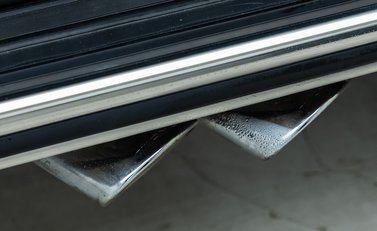 Mercedes-Benz G Class AMG G63 32