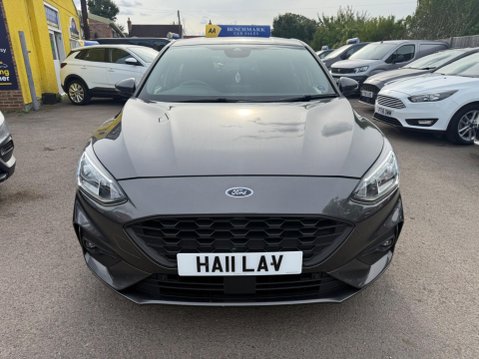 Ford Focus 1.0T EcoBoost ST-Line Euro 6 (s/s) 5dr 3