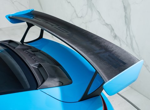 Porsche 911 GT2 RS Weissach (991) 45