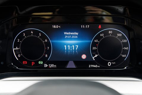 Volkswagen Golf LIFE ETSI DSG 14