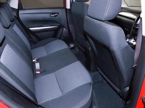 Suzuki Vitara 1.4 Boosterjet Mild Hybrid Motion 5dr 29