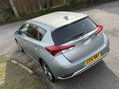 Toyota Auris VVT-I EXCEL HYBRID AUTO 44