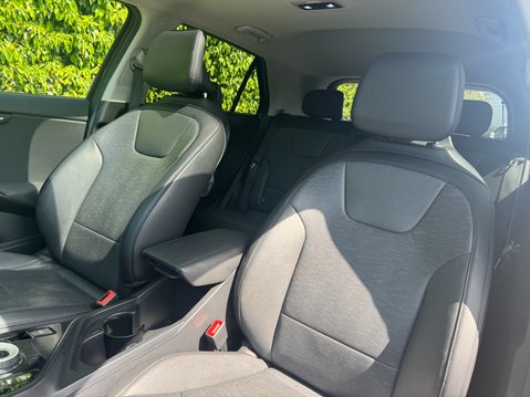 Kia Niro 64.8kWh 4 SUV 5dr Electric Auto (201 bhp) 10