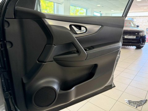 Nissan Qashqai 1.5 dCi N-Connecta Euro 6 (s/s) 5dr 80