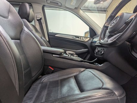 Mercedes-Benz GLE 2.1 GLE 250 D 4Matic AMG Line Premium Auto 4WD 5dr 28