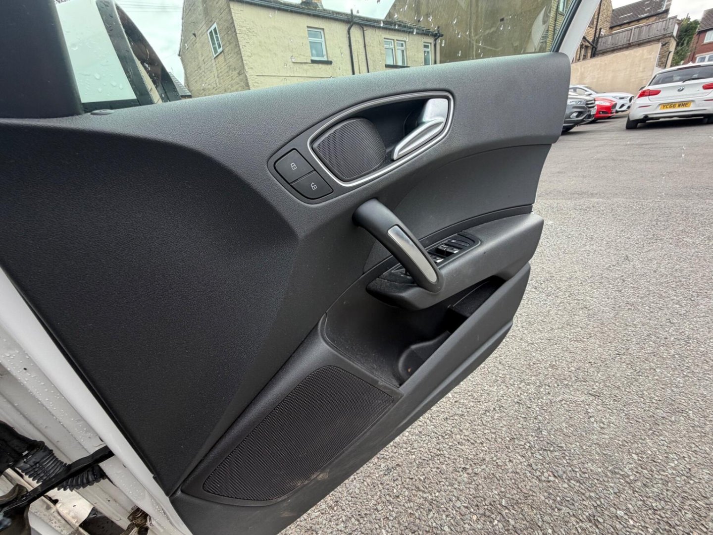 2017 Audi A1 — image 16