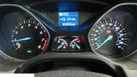 Ford Focus 1.6 Zetec Hatchback 5dr Petrol Powershift Euro 5 (125 ps) 3