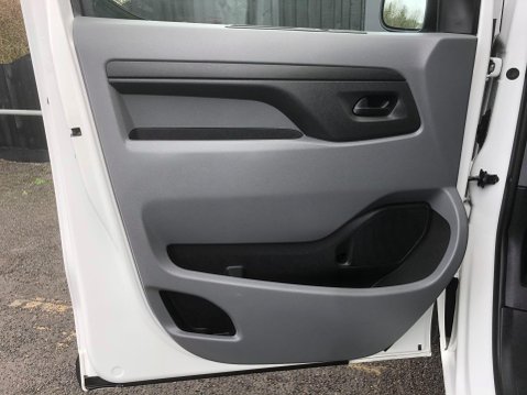 Peugeot Expert BLUE HDI PROFESSIONAL STANDARD 21