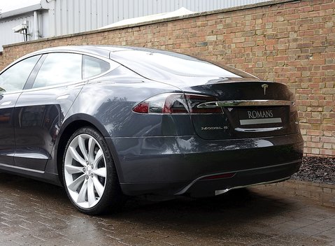 Tesla Model S S 90d 8