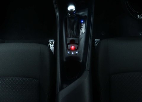 Toyota C-HR 1.8 VVT-h GPF Icon SUV 5dr Petrol Hybrid CVT Euro 6 (s/s) (122 ps) 21