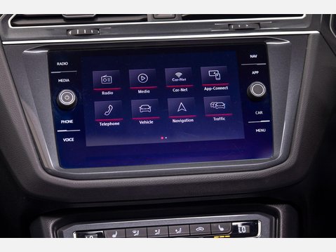 Volkswagen Tiguan 1.5 TSI EVO R-Line Tech DSG Euro 6 (s/s) 5dr 46