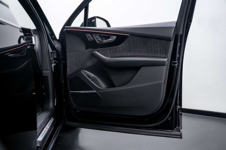 Audi Q7 3.0 Q7 Black Edition 55 TFSI MHEV Quattro Auto 4WD 5dr 11