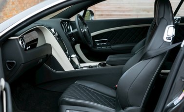 Bentley Continental GT Speed 14