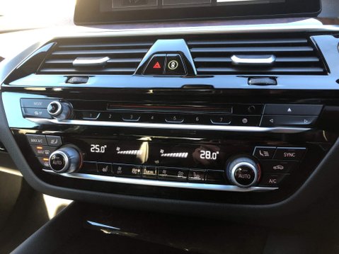 BMW 5 Series 518D SE 38