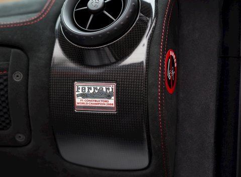 Ferrari 430 Scuderia Spider 16M 9