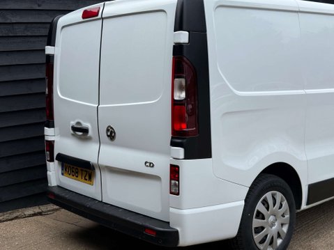 Vauxhall Vivaro 1.6 Vivaro 2700 Sportive CDTi 8