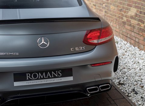 Mercedes-Benz C Class S Edition 1 24