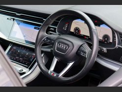 Audi Q8 3.0 TDI V6 50 S line SUV 5dr Diesel Tiptronic quattro Euro 6 (s/s) (286 ps) 2