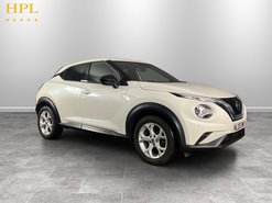 Nissan Juke 1.0 DIG-T N-Connecta SUV 5dr Petrol Manual Euro 6 (s/s) (117 ps) Alloys - A