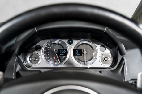 Aston Martin Virage V12 VOLANTE. 1 OF 388. COMPREHENSIVE ASTON HISTORY. CERAMICS. SPORTS SEATS 27