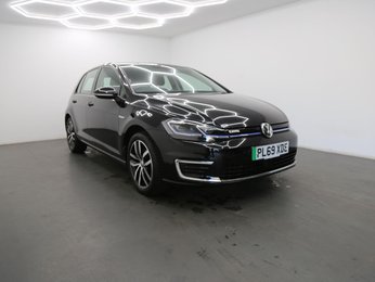Volkswagen Golf 35.8kWh e-Golf Auto 5dr