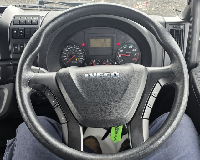 Iveco Eurocargo Eurocargo 180-280 Automatic Dropside fitted with Hiab crane