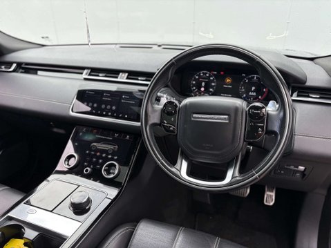 Land Rover Range Rover Velar 2.0 Range Rover Velar R-Dynamic HSE D240 Auto 4WD 5dr 73