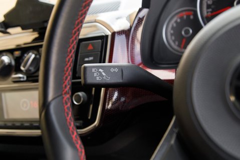 Volkswagen Up GTI 17
