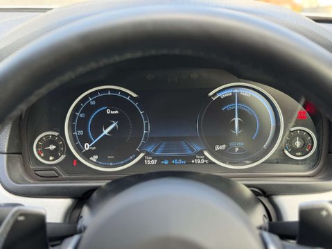 BMW 5 Series 3.0 530d M Sport Touring 5dr Diesel Auto Euro 6 (s/s) (258 ps) 26