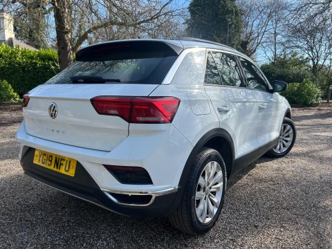 Volkswagen T-Roc 1.0 TSI SE Euro 6 (s/s) 5dr 8
