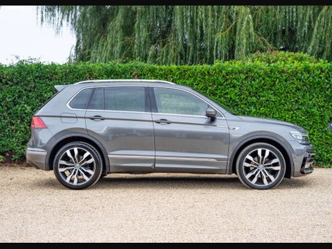 Volkswagen Tiguan 1.5 Tiguan R-Line TSi Evo Semi-Auto 5dr 7