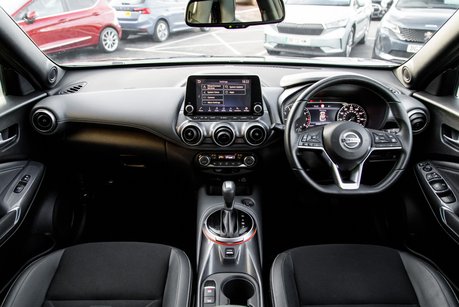 Nissan Juke DIG-T TEKNA DCT