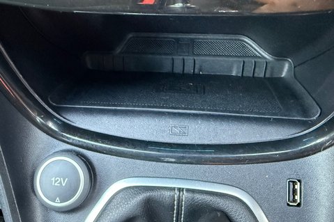 Ford Puma TITANIUM MHEV - 2 OWNERS -APPLE CARPLAY -NEW MOT -FULL HISTORY 42