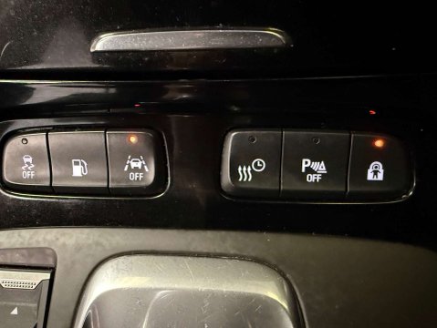 Vauxhall Grandland X 1.6 Grandland X SRi Nav Hybrid4 Auto 4WD 5dr 22