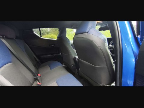 Toyota C-HR 1.2 C-HR-Dynamic 5dr 14