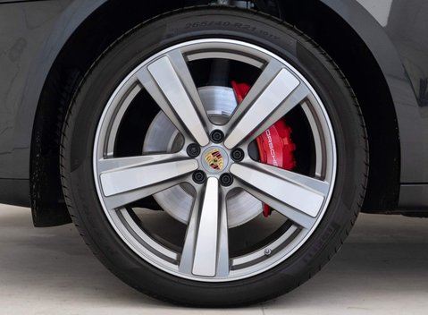 Porsche Macan S PDK 19