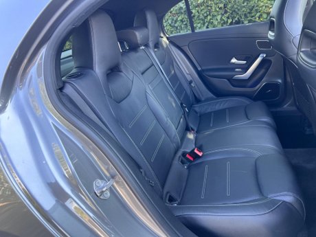 Mercedes-Benz A Class 2.0 A35 AMG (Premium Plus) SpdS DCT 4MATIC Euro 6 (s/s) 5dr 37