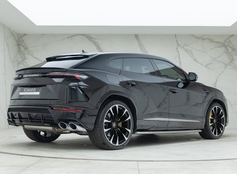 Lamborghini Urus 7