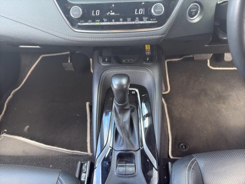 Toyota Corolla 1.8 VVT-h Excel CVT Euro 6 (s/s) 5dr 11