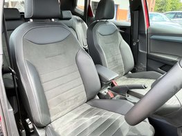 SEAT Arona 1.0 Arona Xperience Lux EcoTSI Semi-Auto 5dr 71