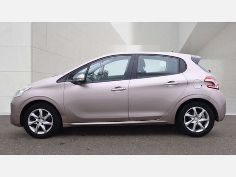 Peugeot 208 1.4 e-HDi Active Hatchback 5dr Diesel EGC Euro 5 (s/s) (70 ps) 5