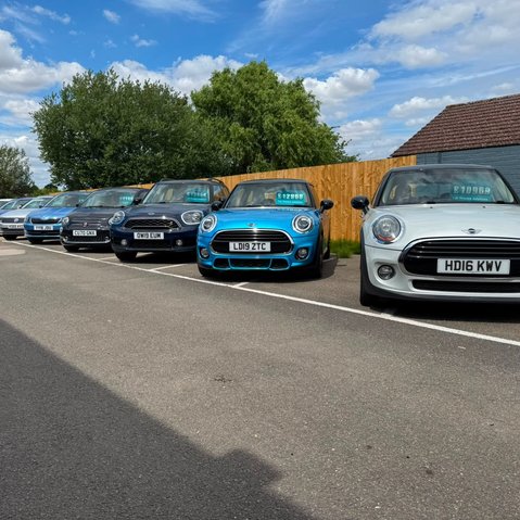 Welcome to Cambridge Motorworks 2
